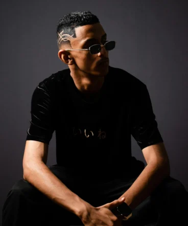 Travel-related promos may highlight low foreign-exchange fees during a stated campaign window. team13